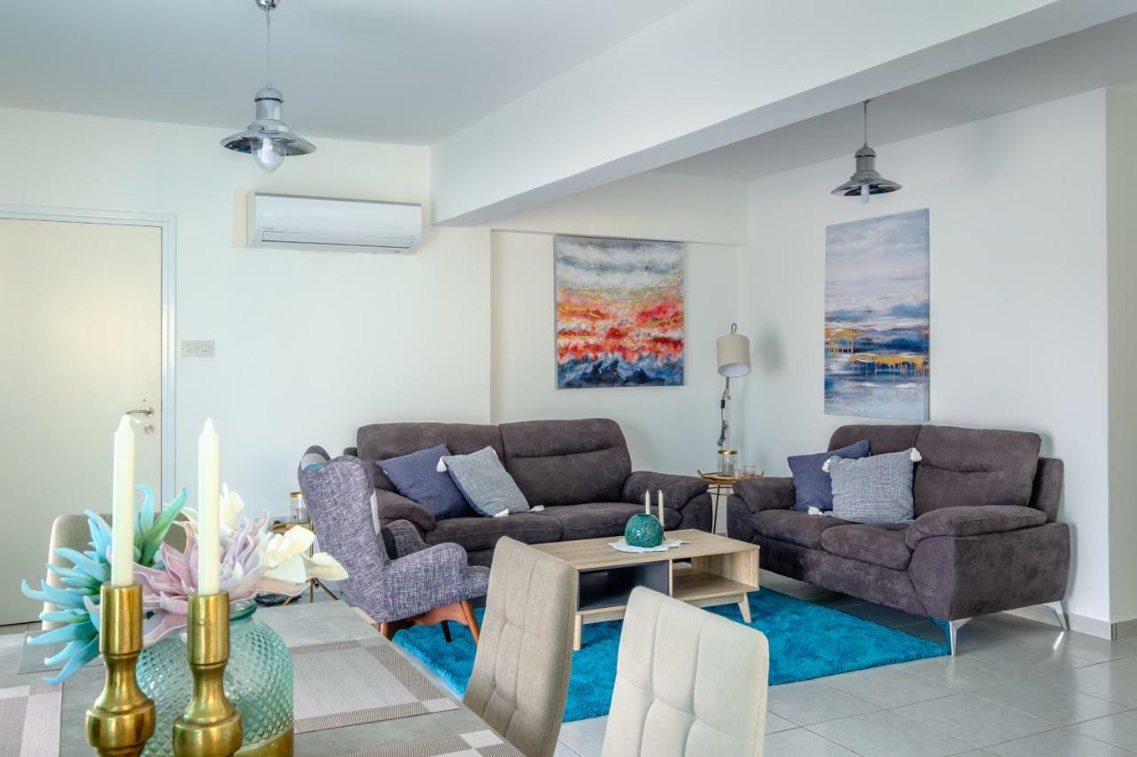 Appartamento The Coral Penthouse Larnaca Esterno foto