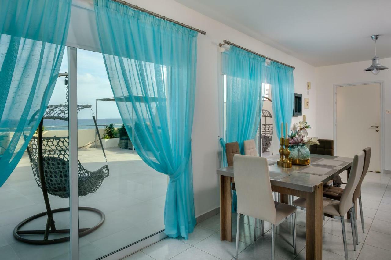 Appartamento The Coral Penthouse Larnaca Esterno foto
