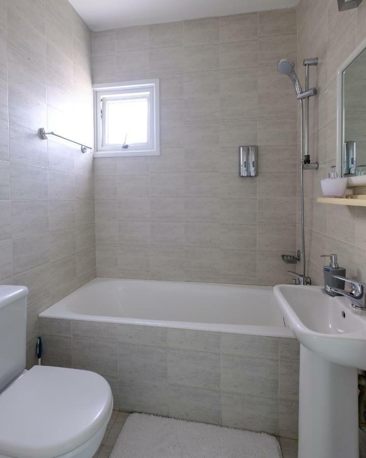 Appartamento The Coral Penthouse Larnaca Esterno foto